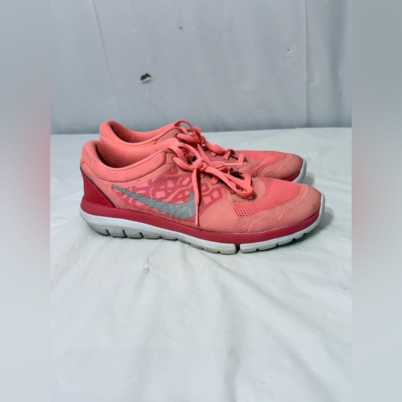 Nike Women's Flex 2015 Run Running Shoe size 6 - Picture 1 of 6